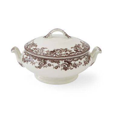 Delamere Covered Vegetable Dish